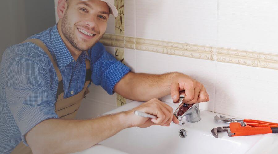 Handle or spout repair in Hahnville, LA